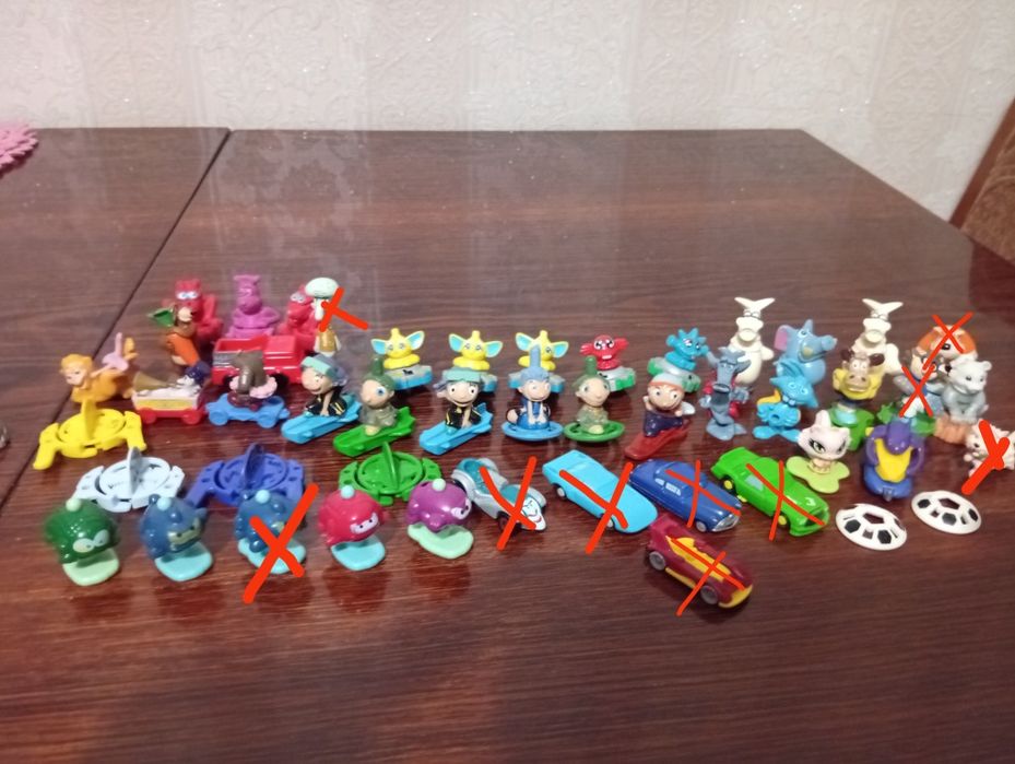 Игрушки Киндер сюрприз разное