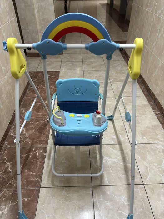 Продам детскую качелю
