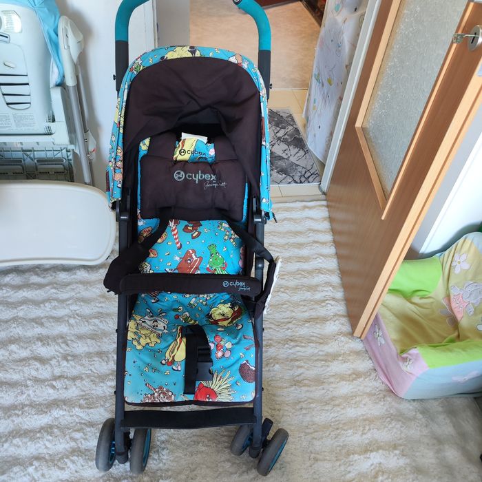 Продавам лятна количка ,,cybex jeremy scott"