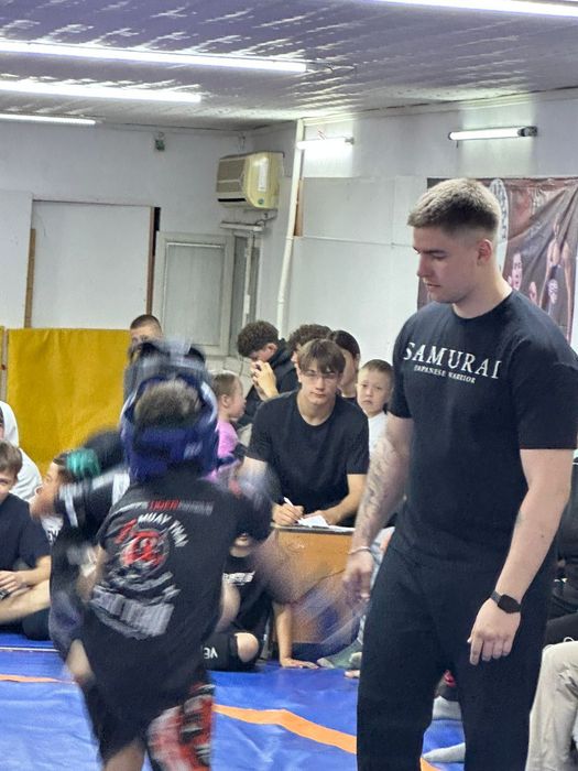 KICKBOXING
Приглашаем детей в