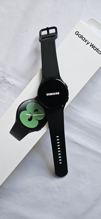 Galaxy Watch4 smart часы