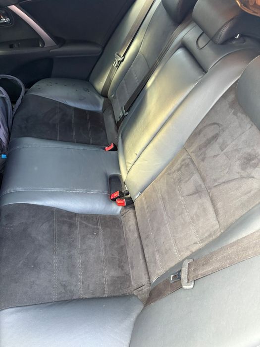 Toyota Avensis 2015