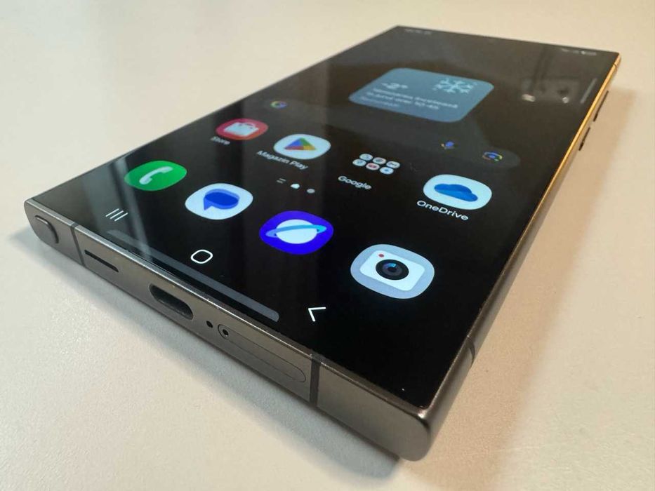 Samsung / Galaxy S24 Ultra / 256 Gb / Titanium Black