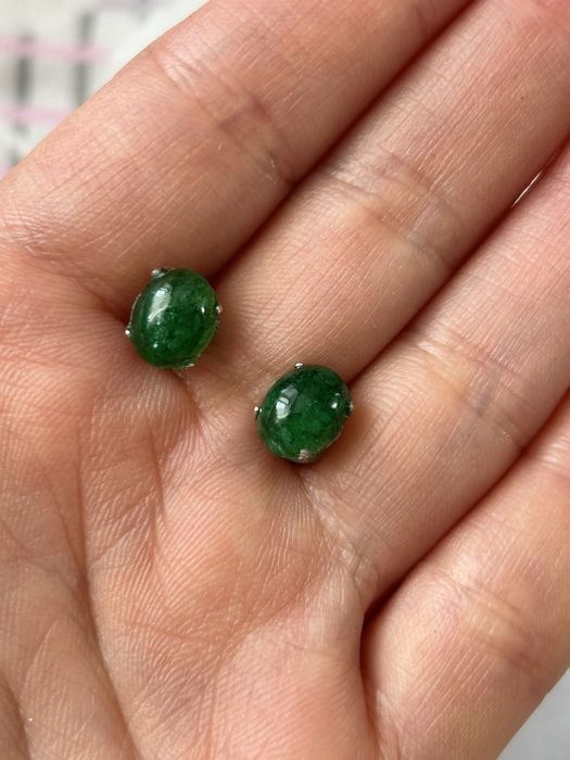 Серьги с изумрудом на золоте