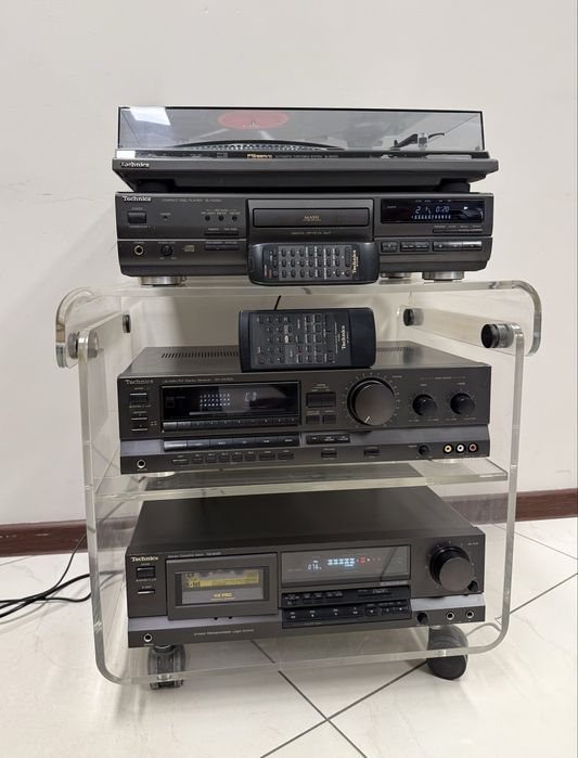 Ретро аудио сет TECHNICS - ресийвър с дистанционно, CD плеър с дистанционно и дек + опция грамофон и колони