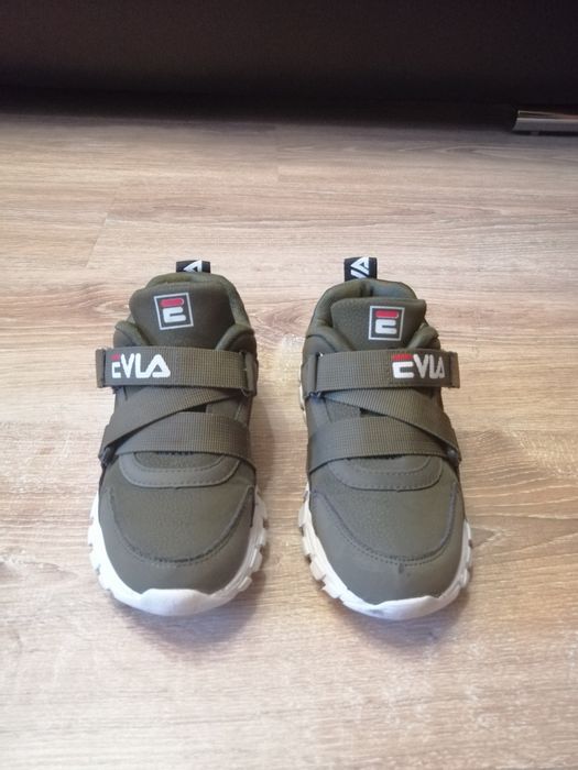 Кроссовки 31 размер.