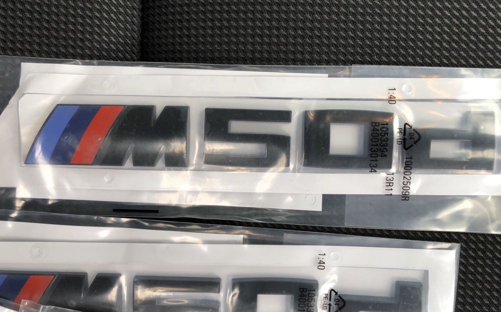 Emblema BMW Stema logo cifre Black Negru X5M X6M 50D e70 f15 g05