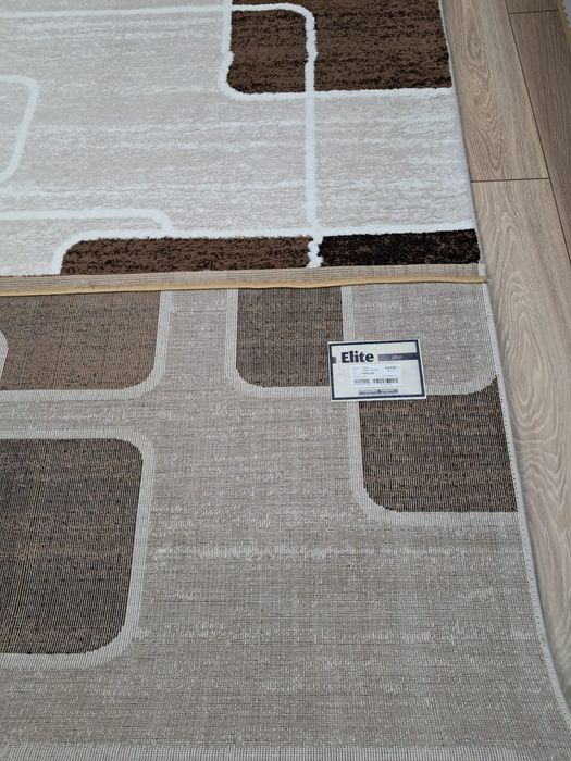 Продам палас 2×3.