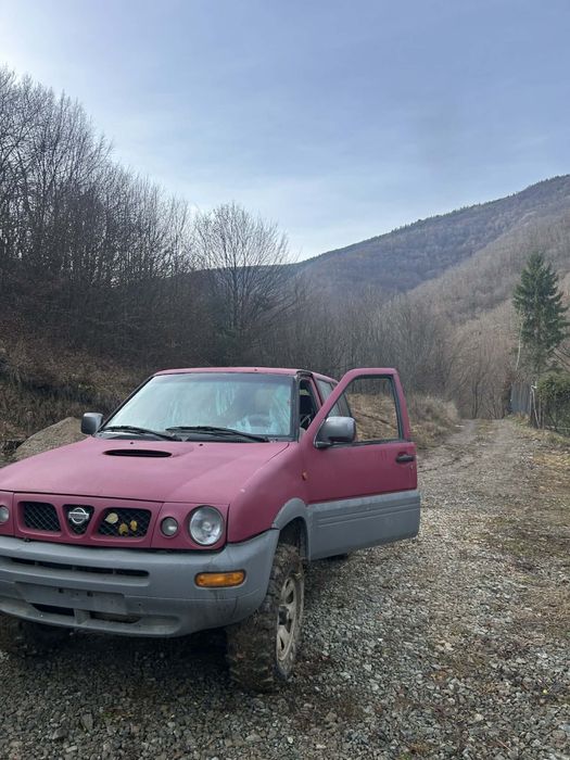 Vand Nissan Terrano 2