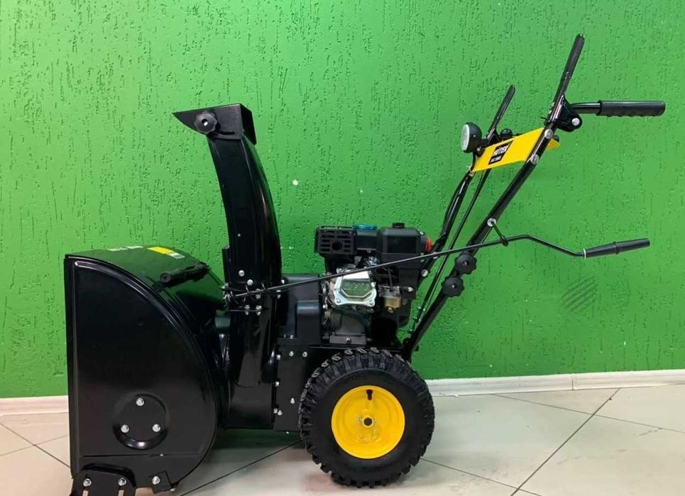 Снегоуборщик Huter SGC 5500B