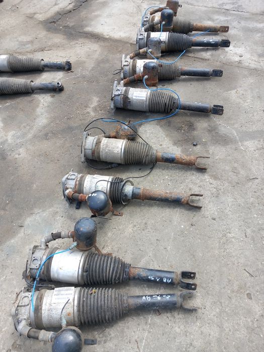 Perne aer spate Audi A8 d3
