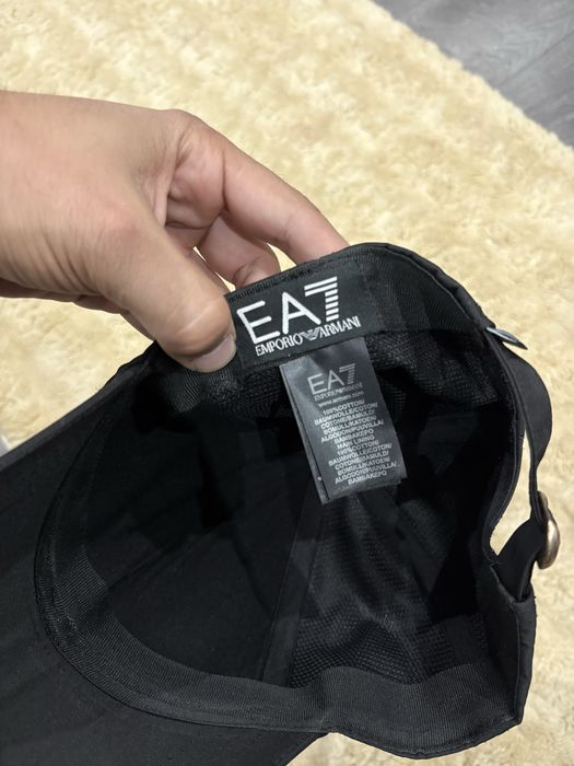Шапка EA7 2 броя