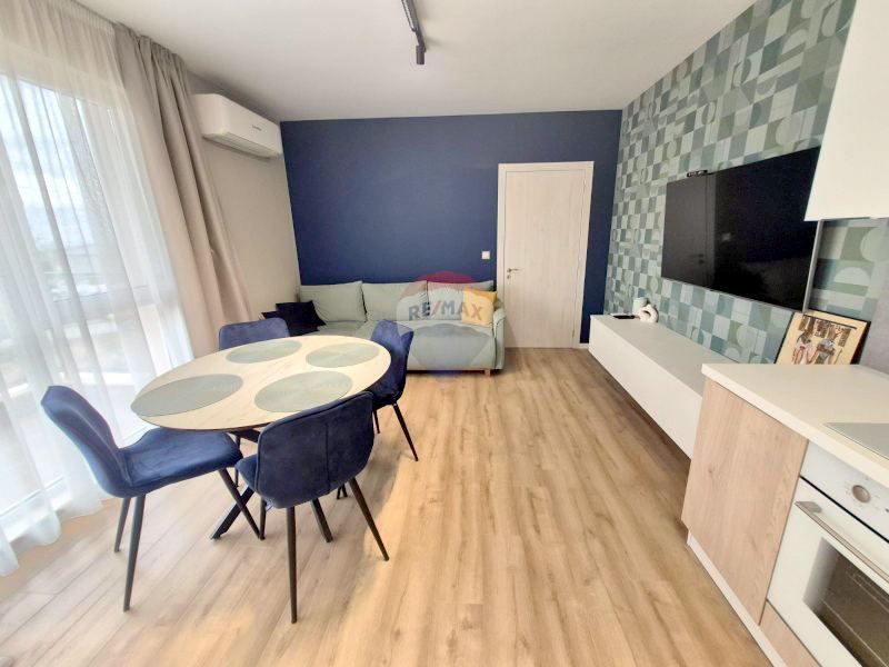 Дава се под наем Двустаен апартамент в Варна, м-т Пчелина - 58 кв.м за 510 € - Снимка #1