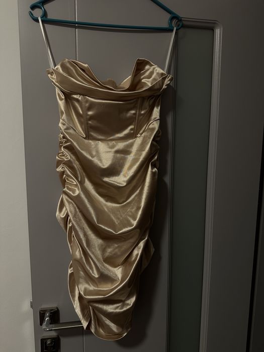 Парти рокля златиста