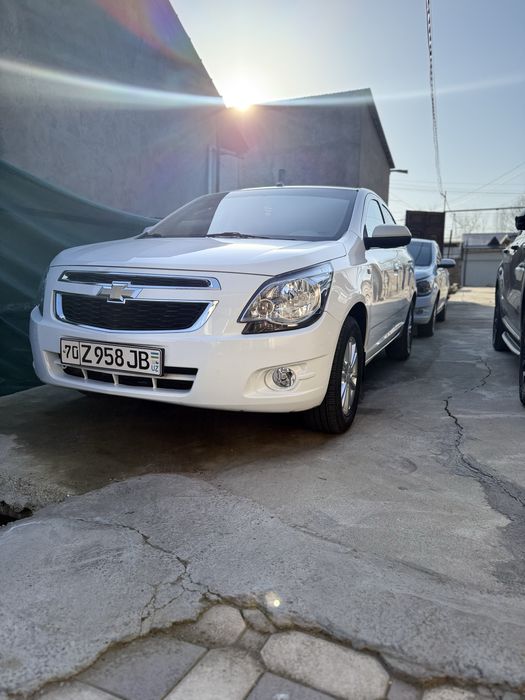 Машина в аренду 2024