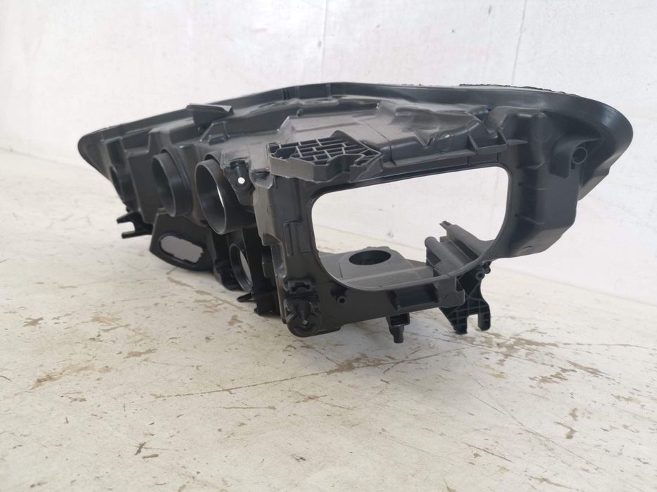 Carcasa Far Dreapta Xenon Audi A6 4G/C7 2010 2011 2012 2013 2014 In St