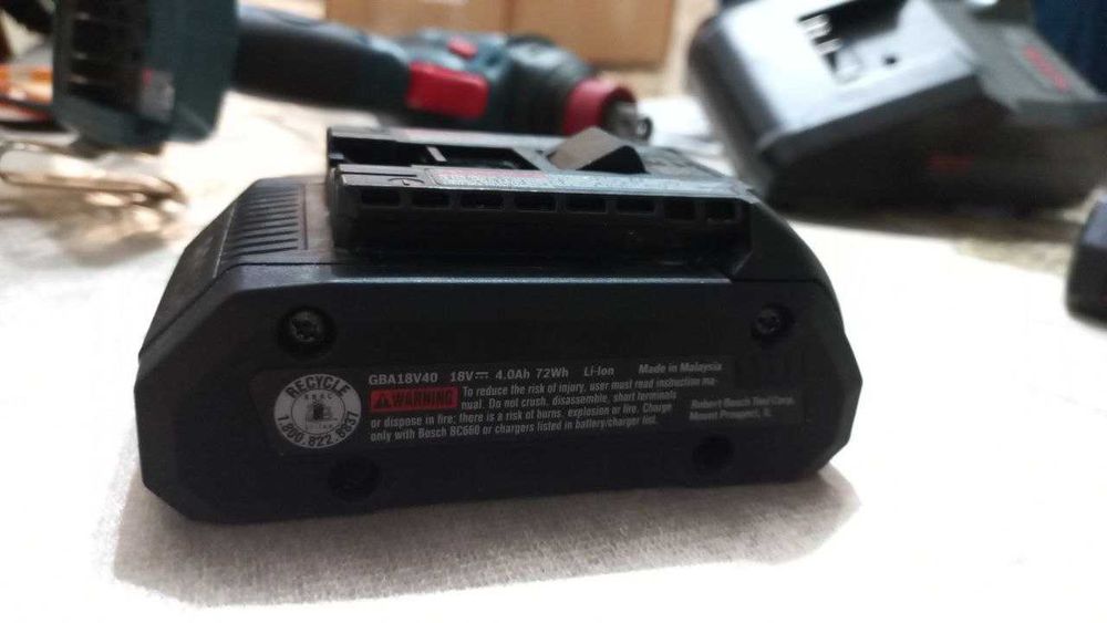 Original BOSCH CORE 18V 4Ah Оригинал Батарея Аккумулятор BOSCH 18V 4ач