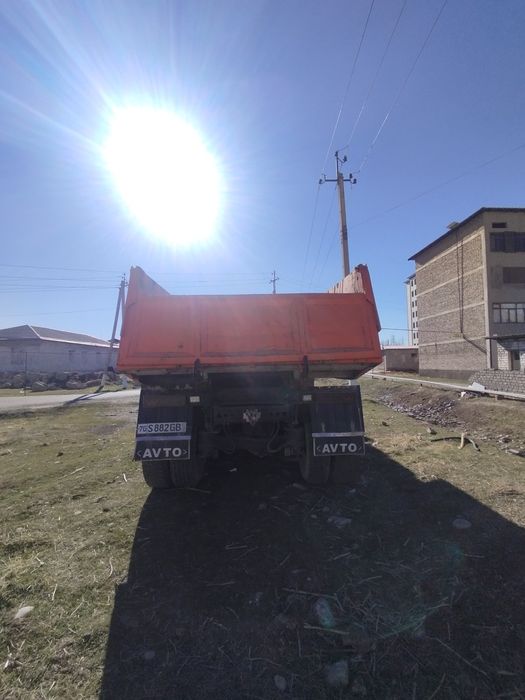 Камаз йуриб турган