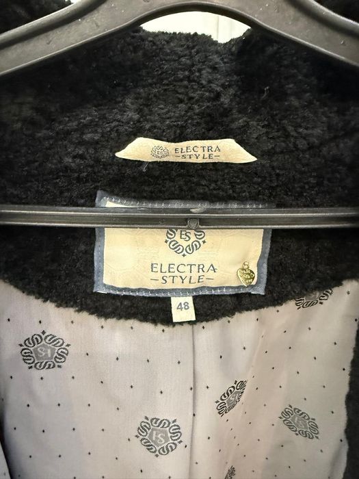 Продам пальто Aurora