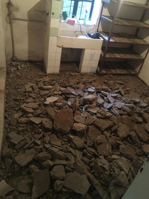 Почистване и извозване на ненужни вещи и строителни отпадъци от строи