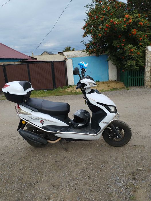 Продам мопед м8 с гос номером