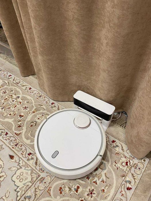 Xiaomi Mi Robot Vacuum Cleaner