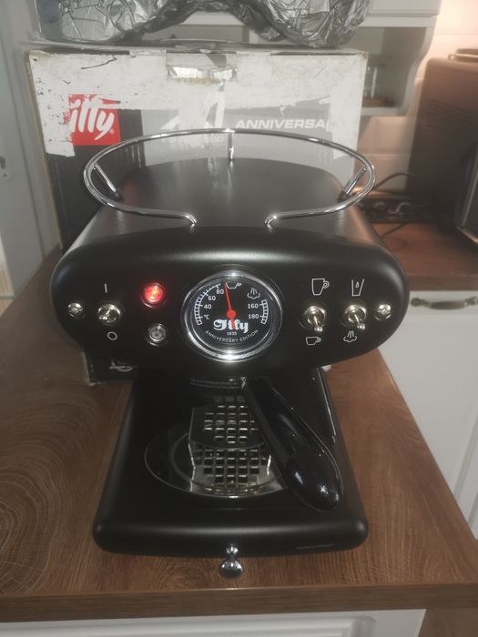 Vand  espresor Illy Francis X1 Anniversary mou cu garanție