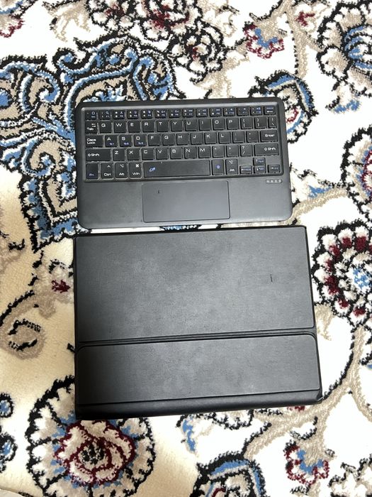 Planshet. Планшет Redmi Pad SE. Mart oyida olingan