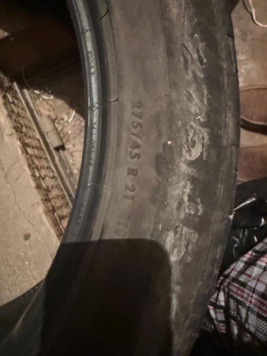 Продам резину комплект разноширокая