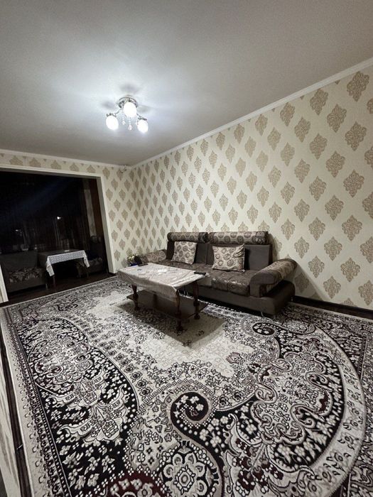 Namangan 4mikra rayonda kunli kvartira bor bezzaks beramiz pokiza joy