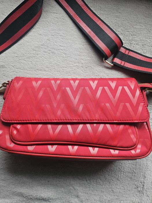 Geanta crossbody Valentino