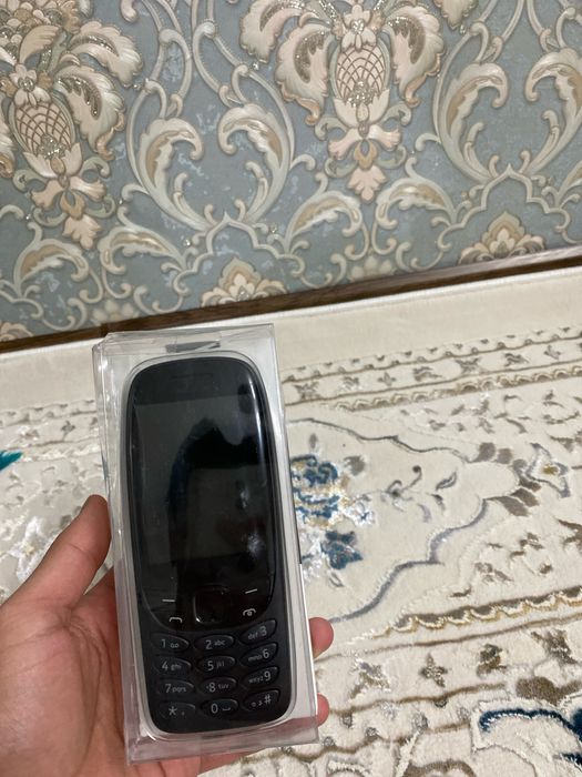 Nokia 6310 2 ta qora va green Flip 14 pro