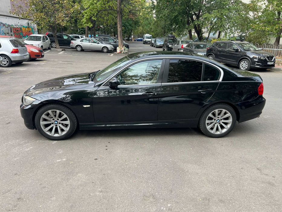 Bmw E90 facelift 325d 2009