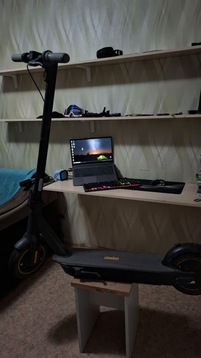 Продамэлектро самокат ninebot g30max