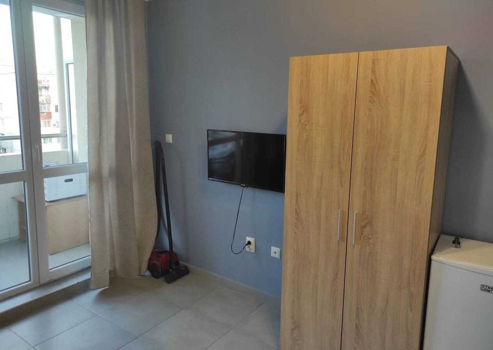 Дава се под наем Едностаен апартамент в Бургас, Меден рудник - зона А - 32 кв.м за 254.49 € - Снимка #3