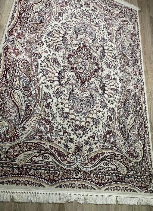 Продам Шелковый Ковер 2х3