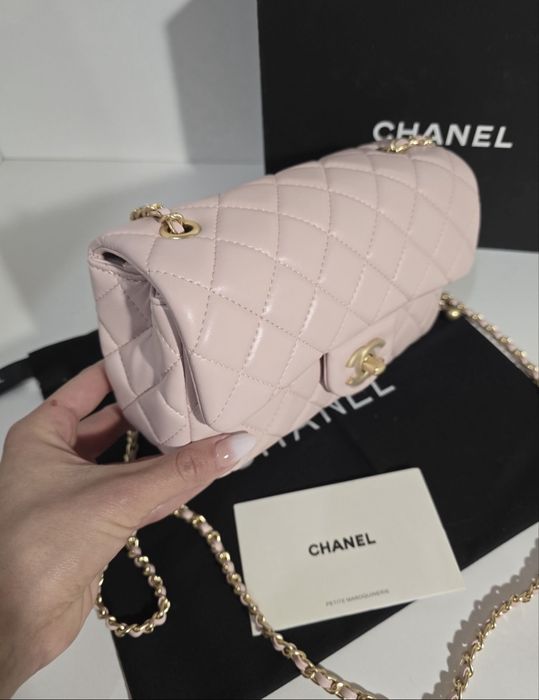 Чанта Chanel Flap Bag Pink, продават се на Топ Цена от 170€, Нови