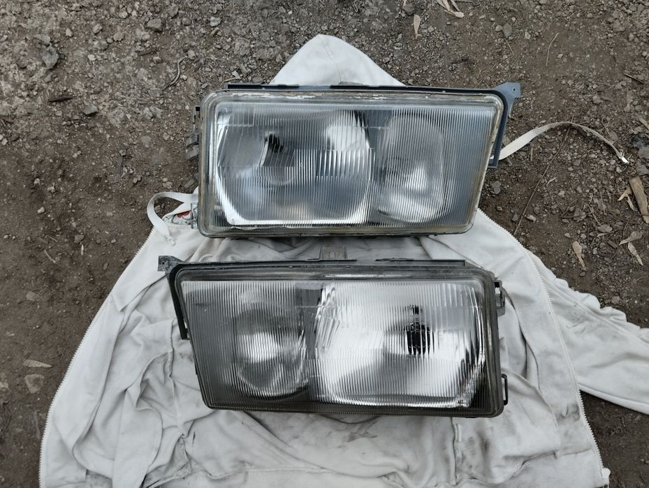 Фары Мерседес 190 продаются