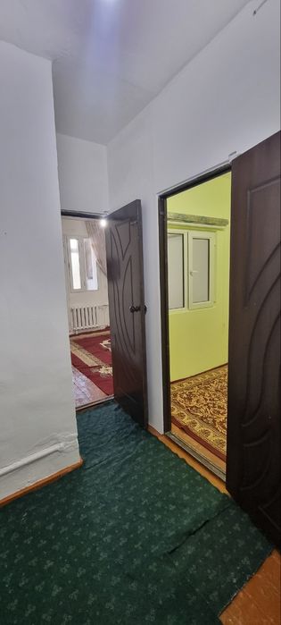 Yashnobod Botkinadan ijaraga uy 1 xona 2 xona qilingan gallerinka.