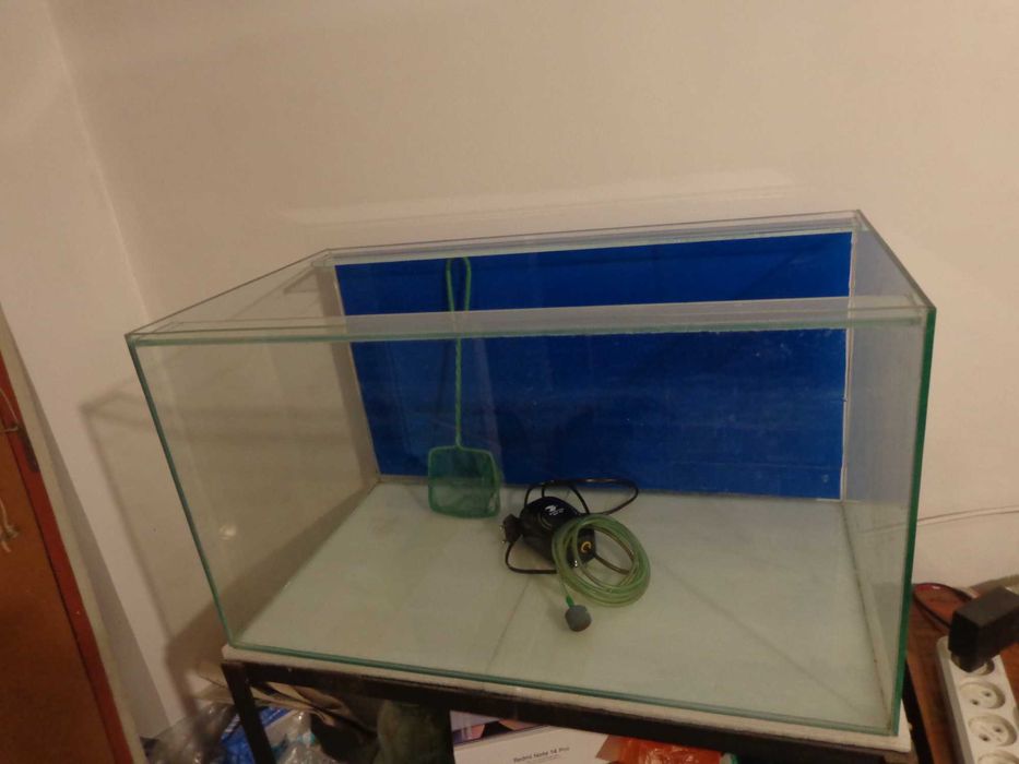 Аквариум 80 литров  Б/У
