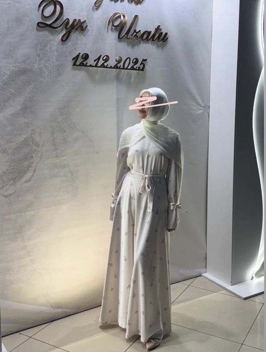 Красивое платье 10000