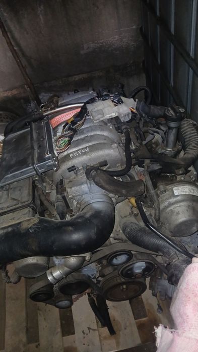 Продам мотор 3uz-fe комплект