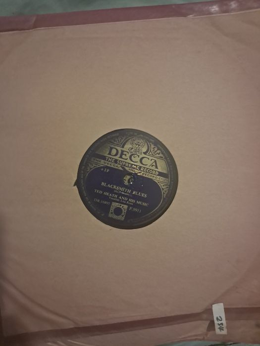 Английски плочи за хора които разбират има още