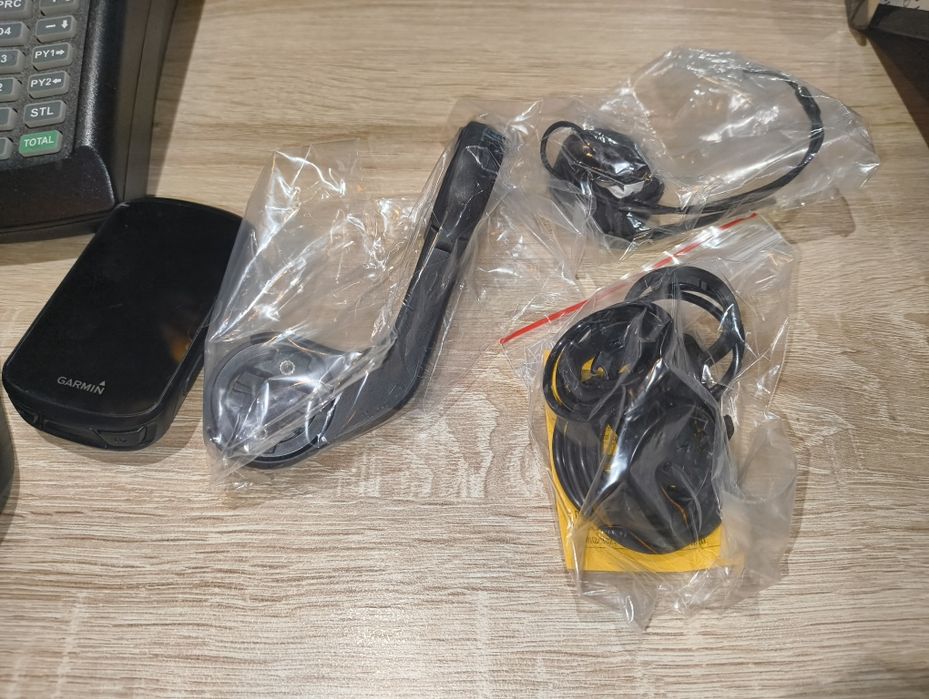 Комплект  компютър че заколело Garmin edge 530