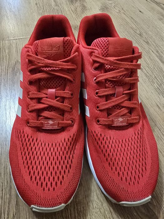 Оригинални маратонки Adidas