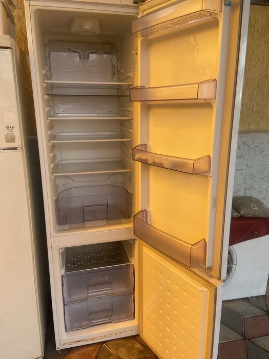 Продам холодильник Beko