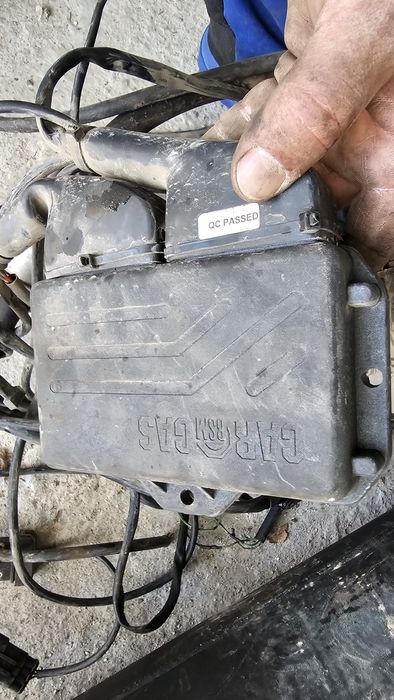Газова уредба уредба за 4 цилиндъра