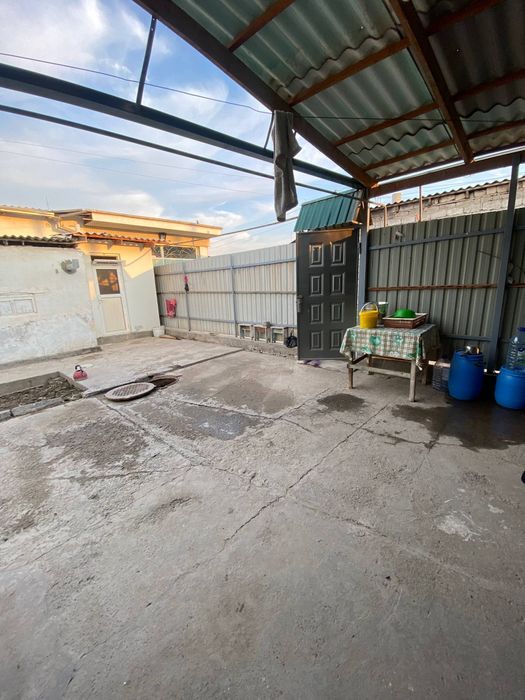 Sirdaryo shaharda uy sotiladi