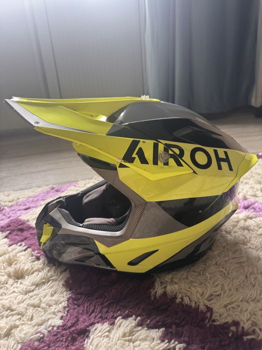 Мотоциклетный шлем XL