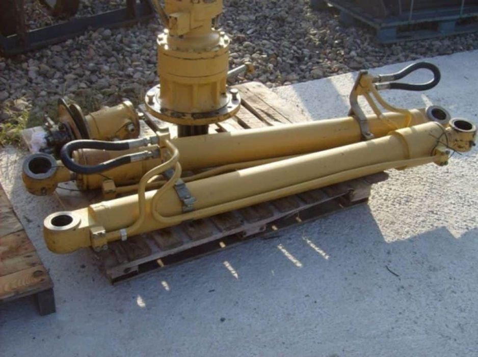 cilindru si reductor rotire caterpillar 317 ult-06532